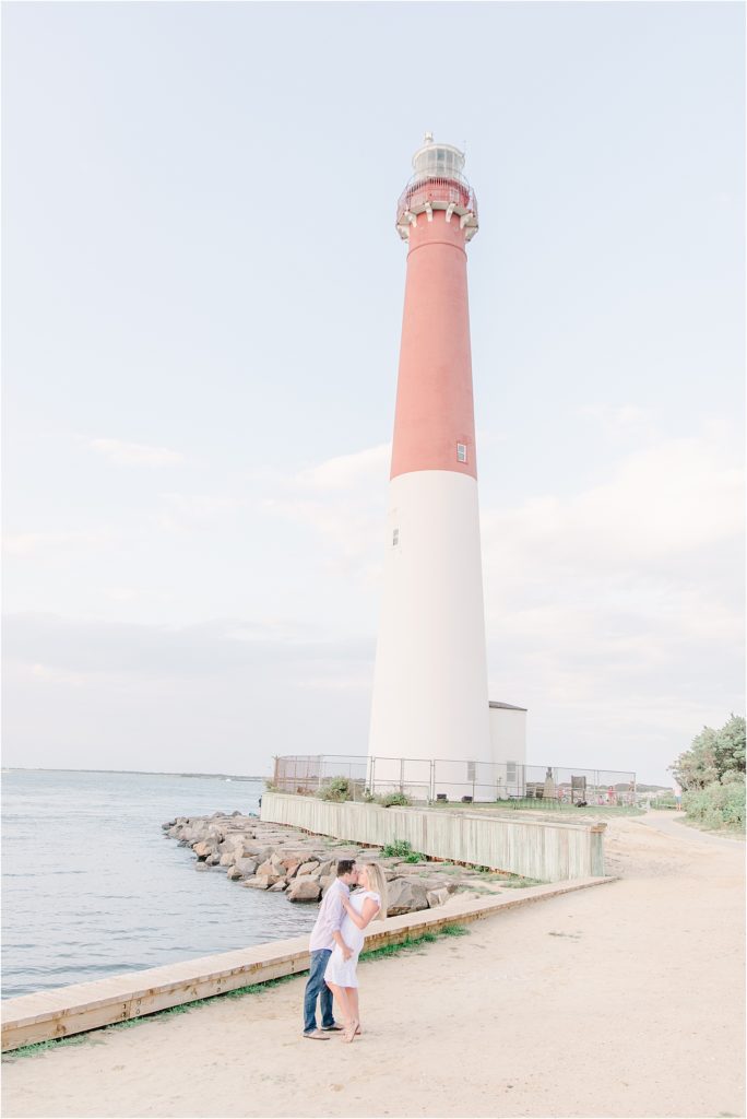 lighthouse engagement photos