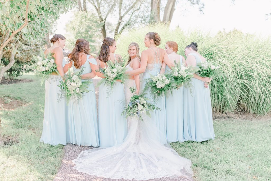 bridal party at the park chateau