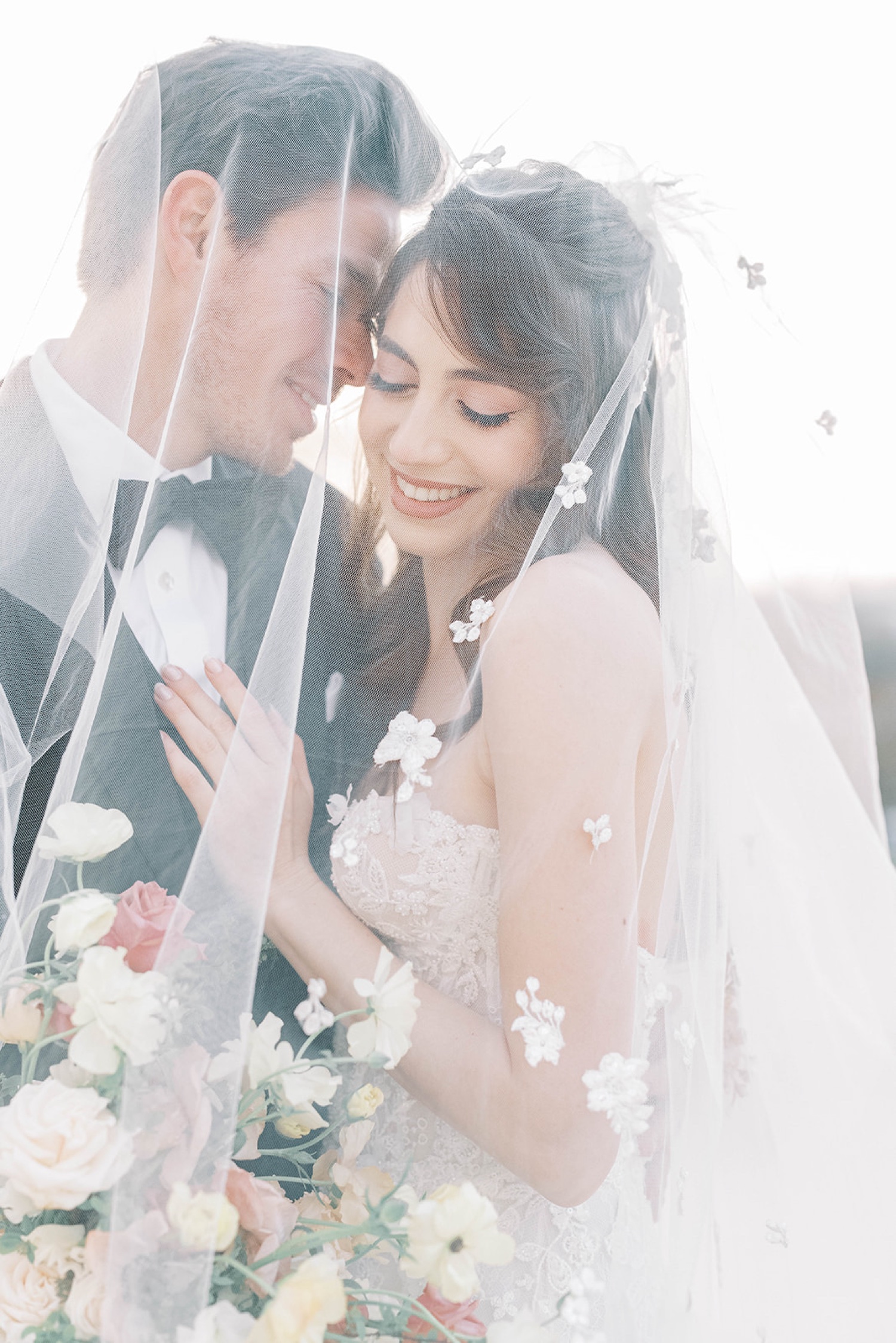 Springtime Destination Editorial Paris Wedding