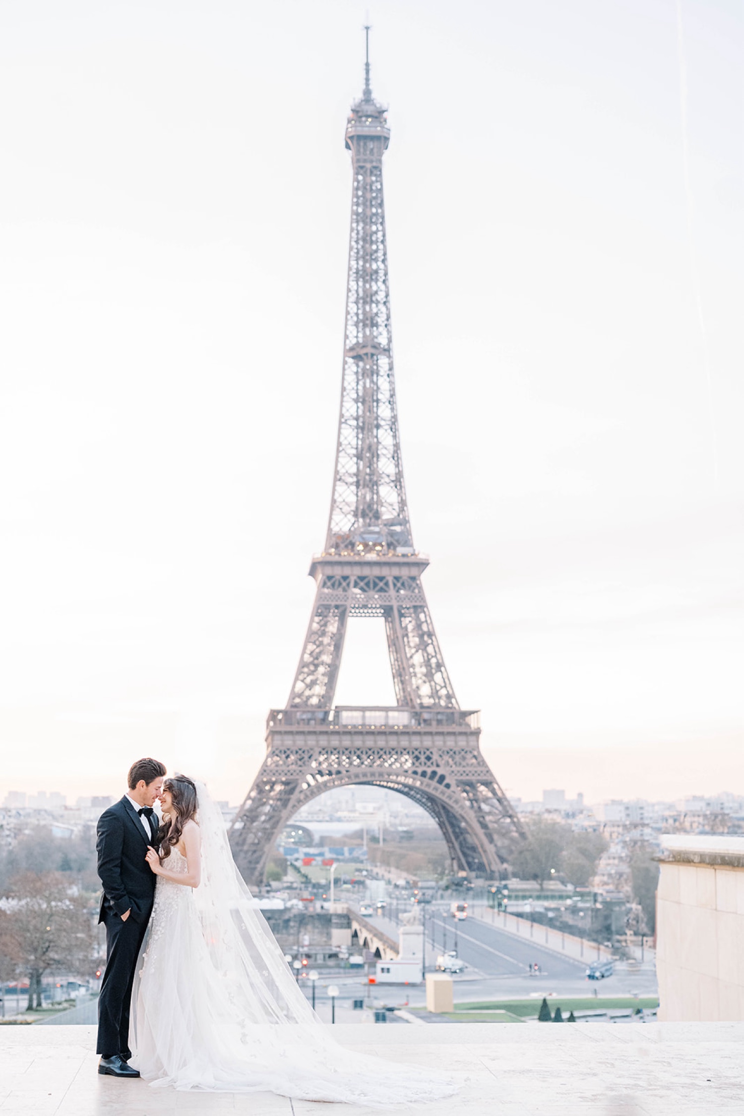 Springtime Destination Editorial Paris Wedding