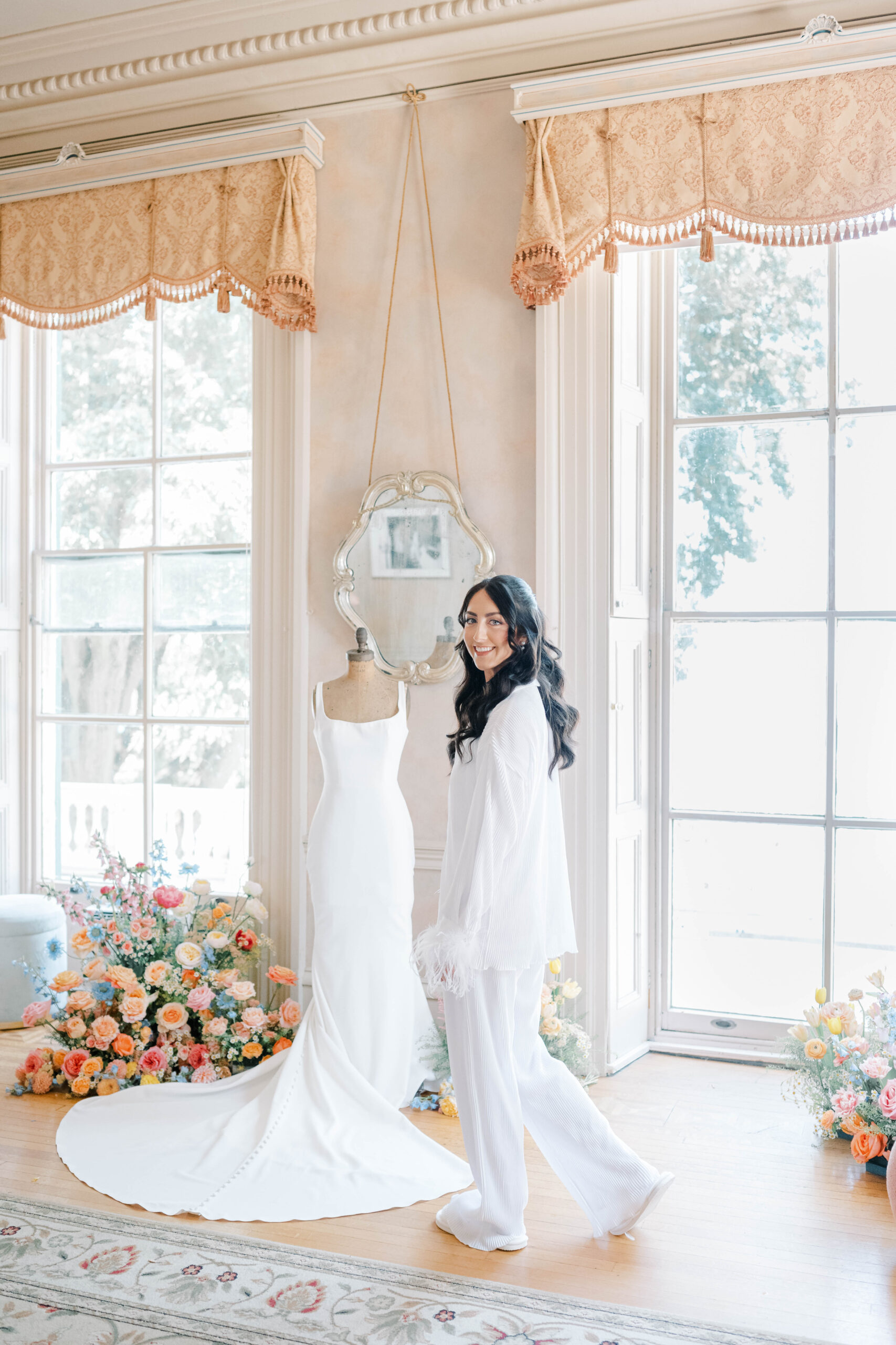 Bridal Details at Glen Foerd Mansion