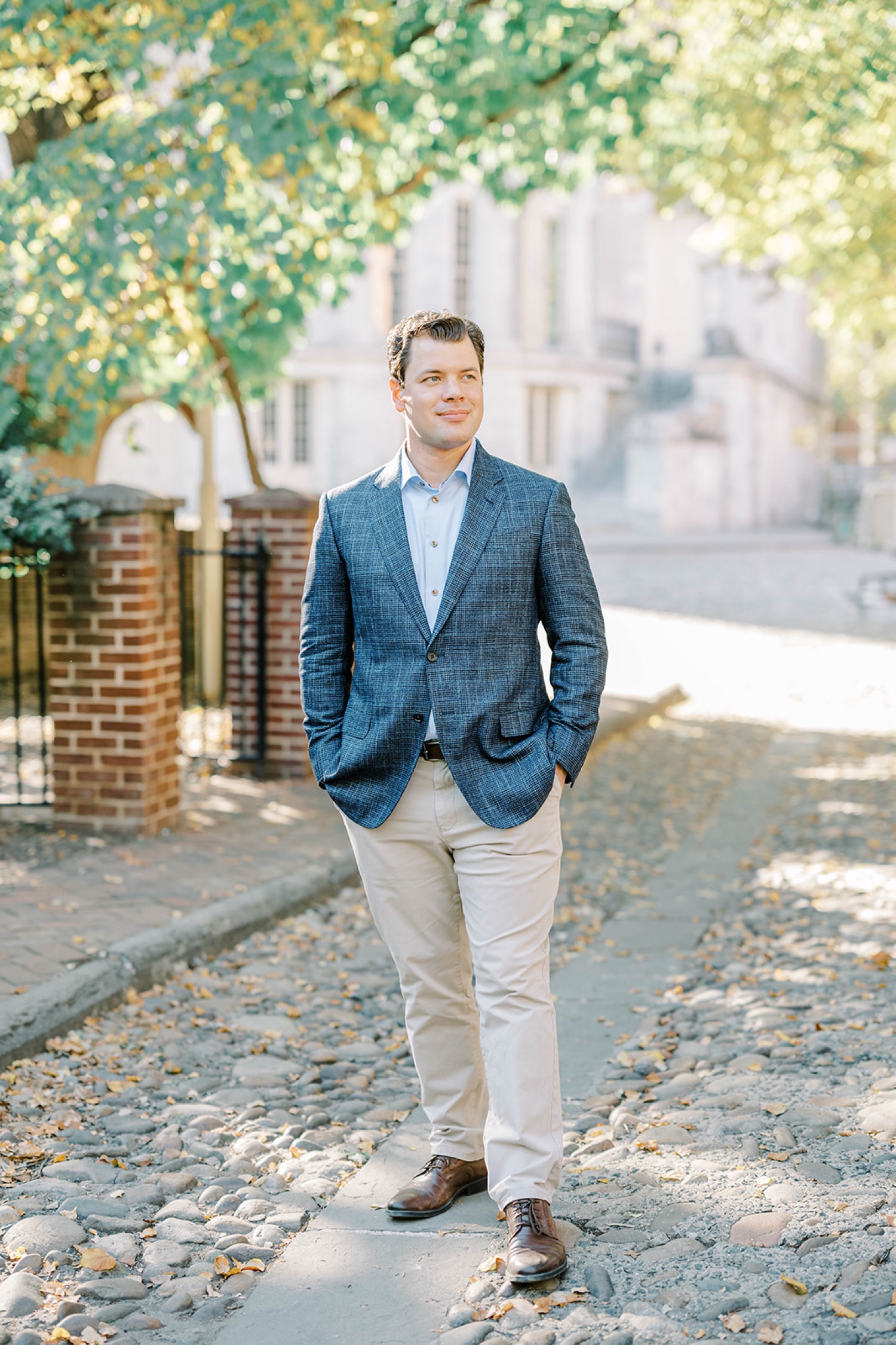 Old City Philadelphia Engagement Photos at Merchant Exchange Building