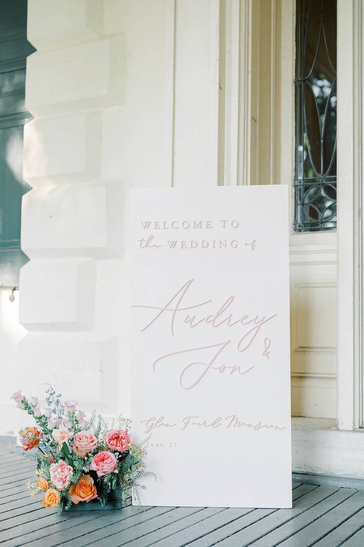 Bridal Details at Glen Foerd Mansion