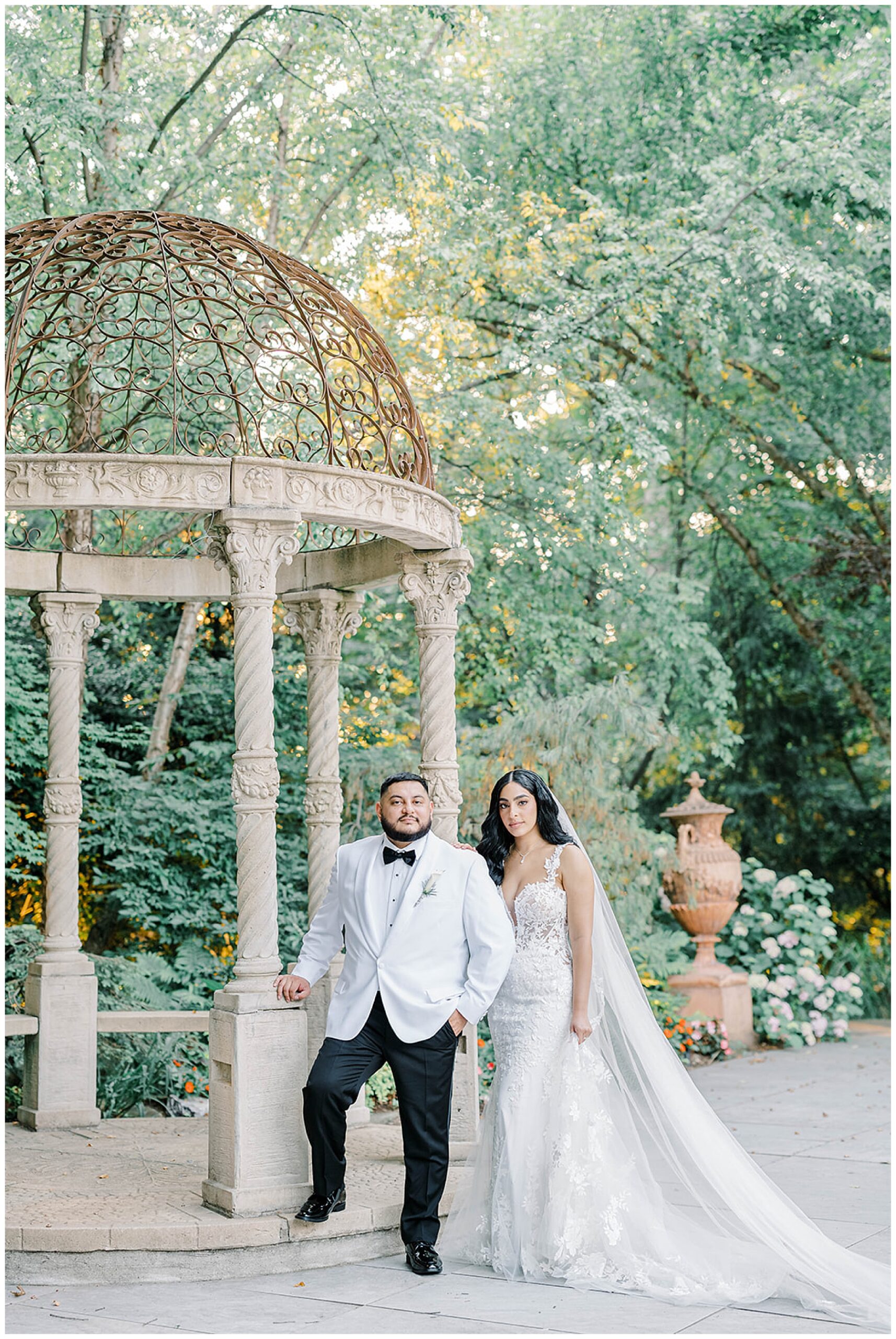 A Luxurious Black Tie Wedding at The Crystal Plaza