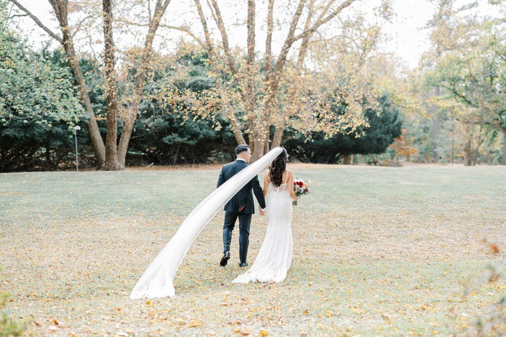 Bride and Groom Portraits at Greenville Country Club