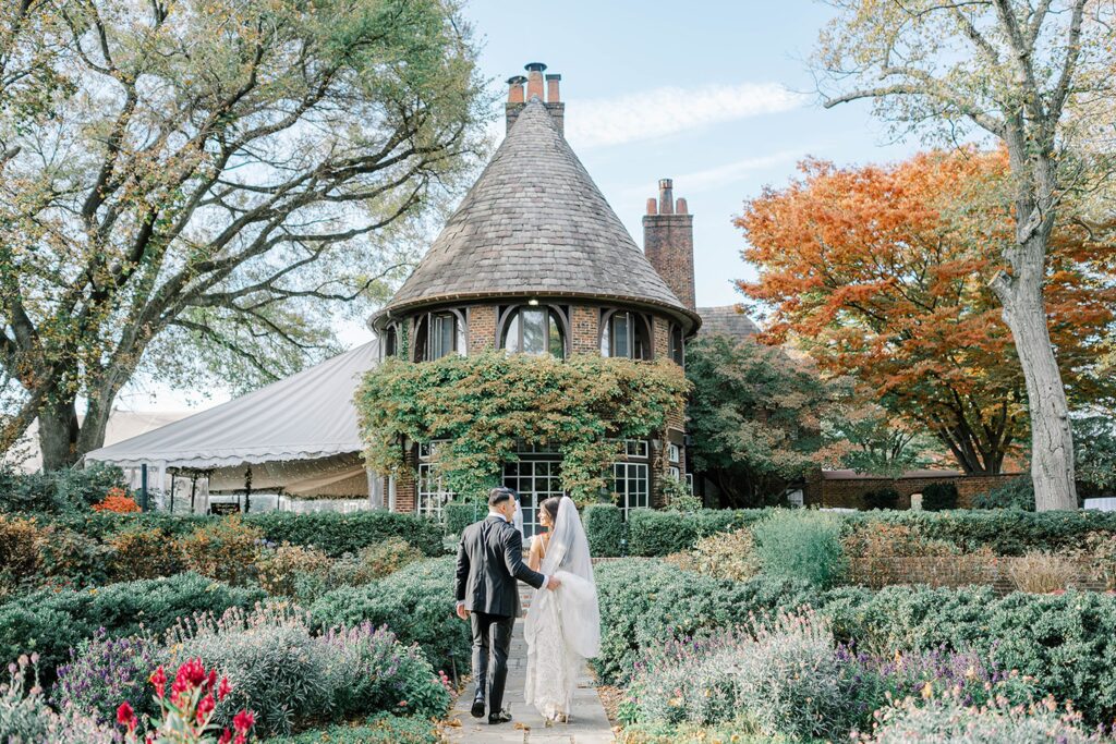 Bridal party Portraits at Greenville Country Club