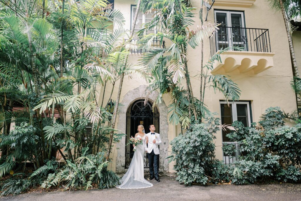 Bride and Groom Photos at Villa Woodbine Miami Florida