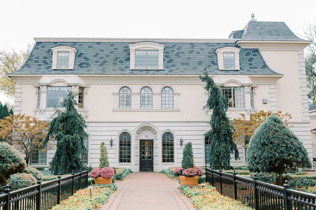 Romantic New Jersey wedding at Ashford Estate