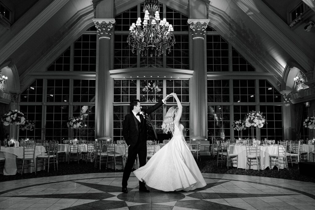 Classic black and white Ashford Estate wedding details