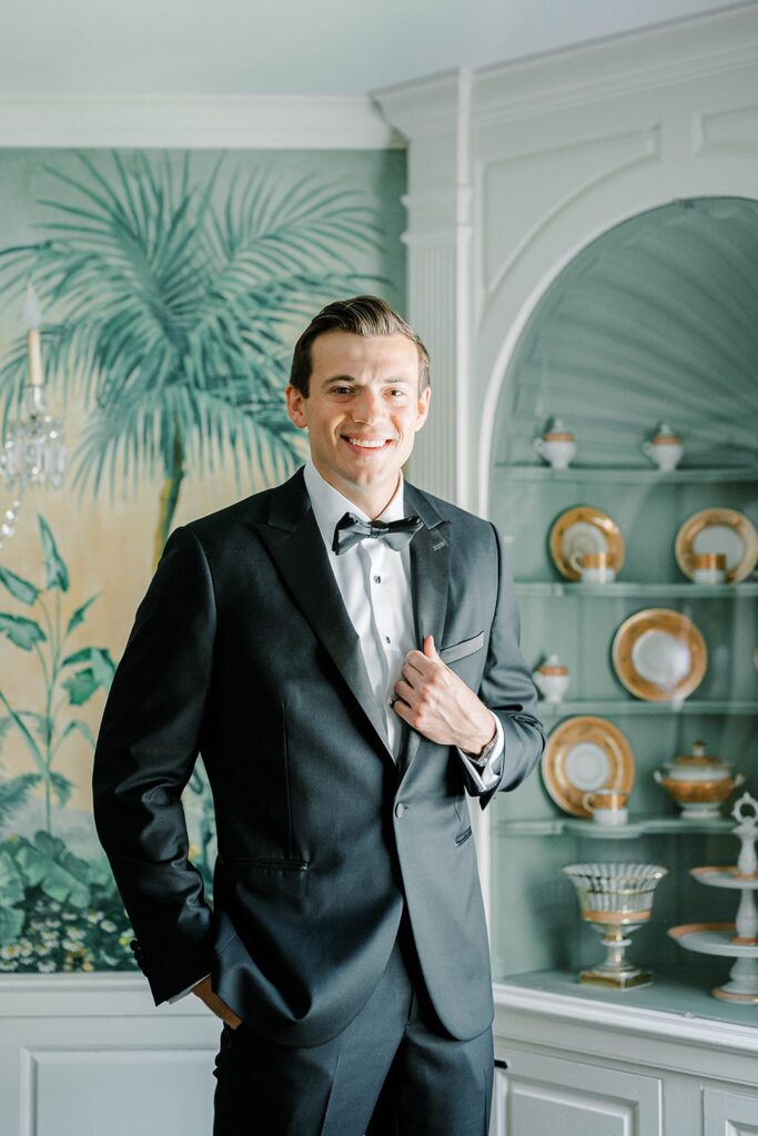 Groom in classic tuxedo with heirloom cufflinks at Appleford Estate