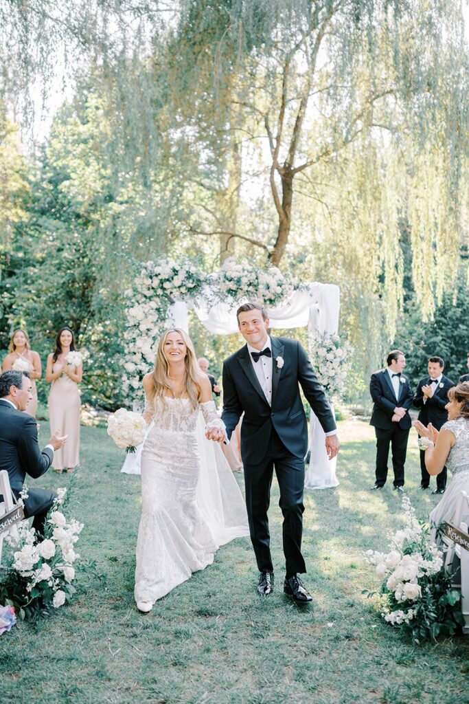 Jewish wedding traditions at Summer Wedding at Appleford Estate