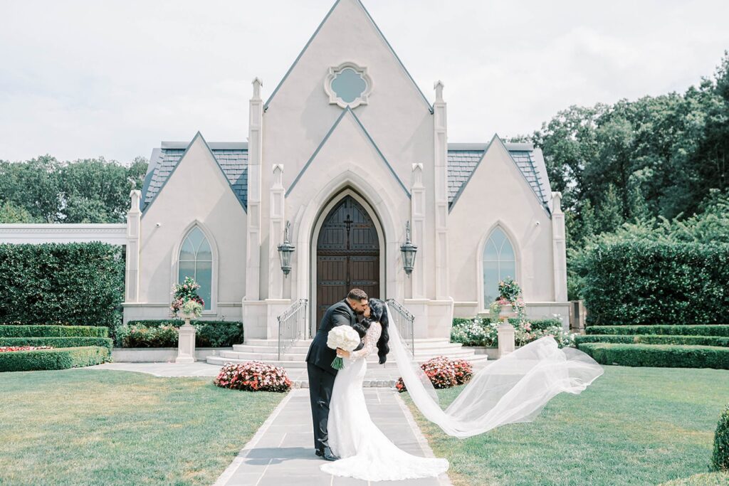 Bride and groom portraits at Park Château gardens