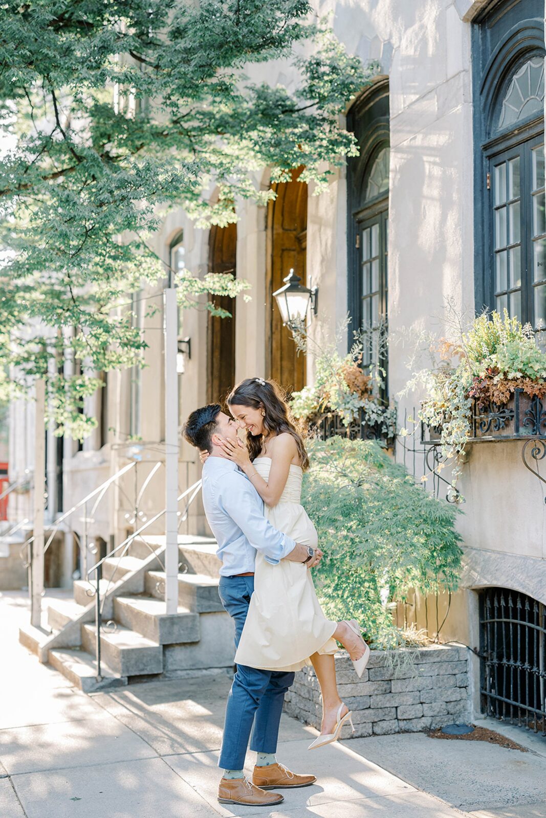 Philadelphia Rittenhouse Square Engagement Photos