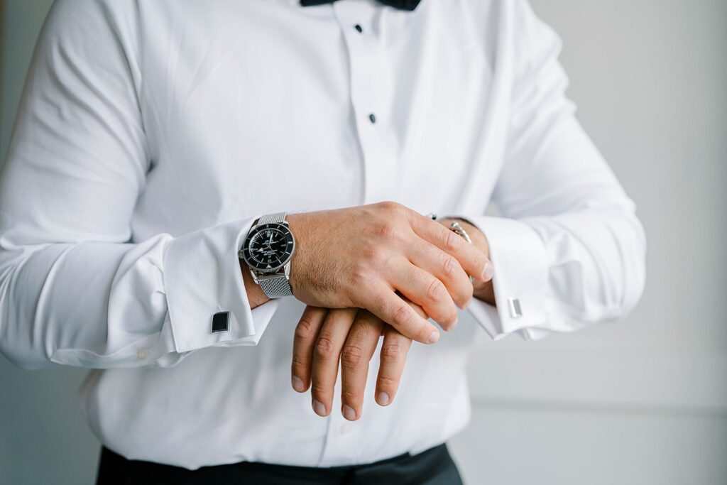 Groom getting ready a New Jersey Wedding