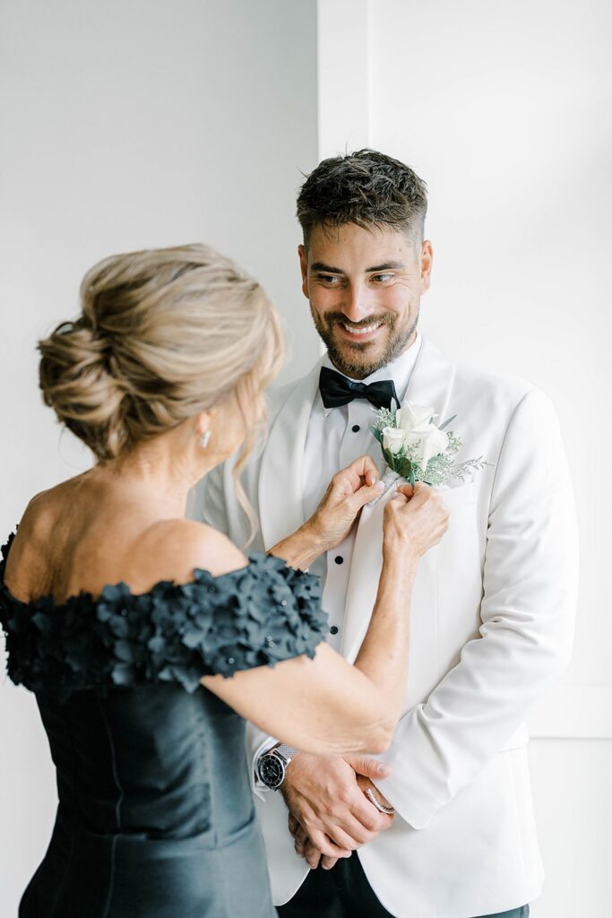 Groom getting ready a New Jersey Wedding